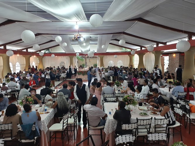 Los Jarrones Salón De Eventos Sociales, salón de eventos en Cerca del Ixcotel