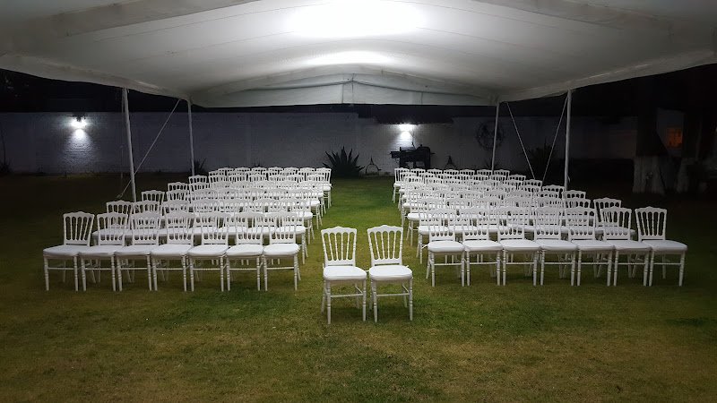 Salón Y Jardín Para Eventos La Quinta Del Sol, salón de eventos en Metepec