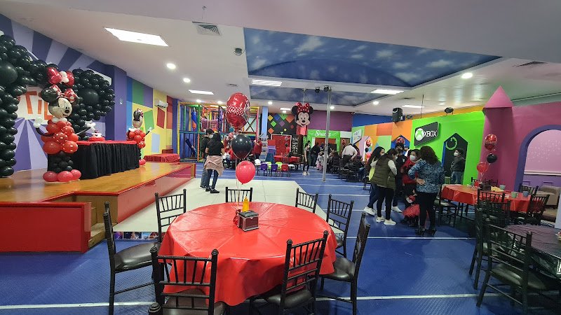 La Casa De Los Superheroes, salón de fiestas infantiles en Tampico