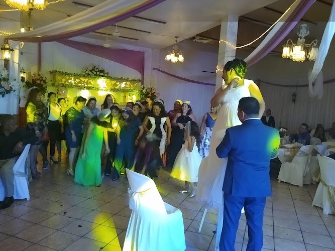 Salon De Eventos Coquí, salón de eventos en Coatzacoalcos