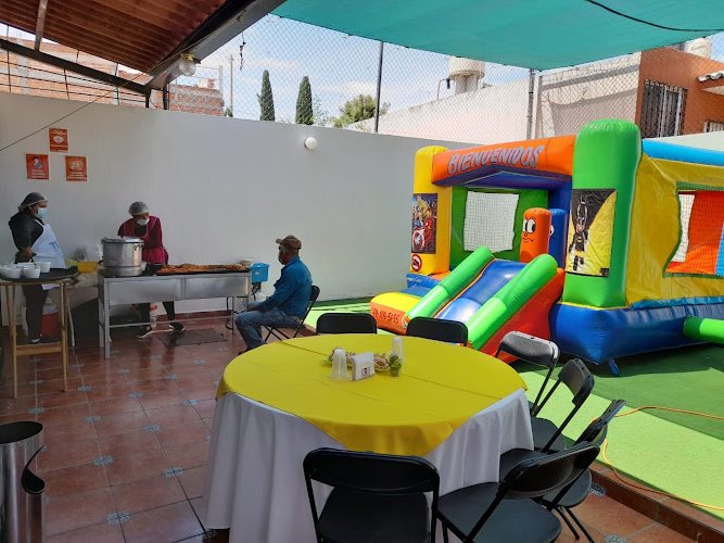 Salón De Fiestas Infantiles Y Familiares 