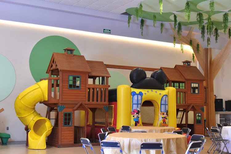 Salon Peekaboo, salón de fiestas infantiles en Leon Aldama